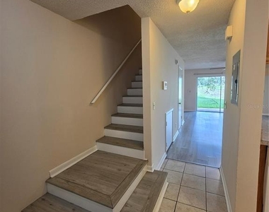 5194 Sunridge Palms Drive - Photo Thumbnail 10