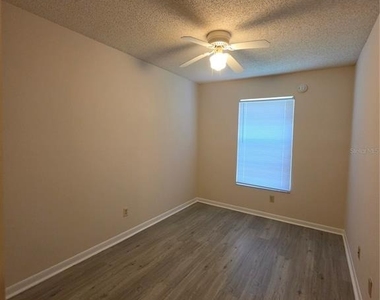 5194 Sunridge Palms Drive - Photo Thumbnail 14