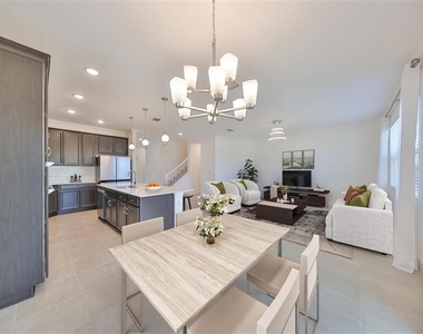 933 Signet Drive - Photo Thumbnail 3