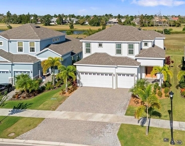 933 Signet Drive - Photo Thumbnail 1