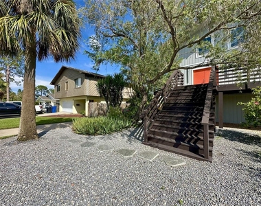 1718 Nevada Avenue Ne - Photo Thumbnail 1