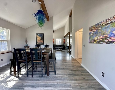 1718 Nevada Avenue Ne - Photo Thumbnail 12