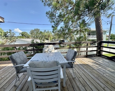 1718 Nevada Avenue Ne - Photo Thumbnail 14