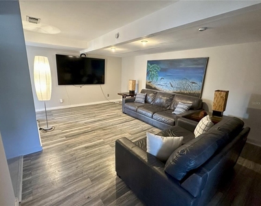 1718 Nevada Avenue Ne - Photo Thumbnail 20