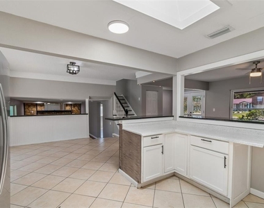 7111 Gateway Court - Photo Thumbnail 28