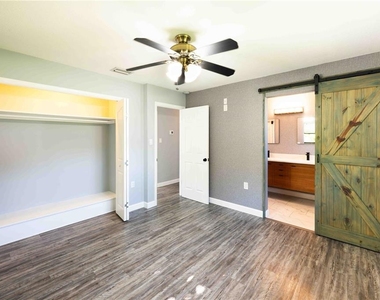 206 James Street - Photo Thumbnail 18