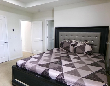 5941 Caldera Ridge Drive - Photo Thumbnail 18