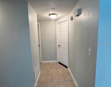 11422 Yellowwood Lane - Photo Thumbnail 6