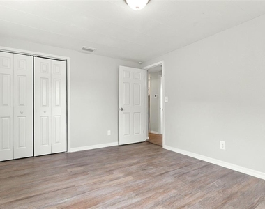 2510 38th Street S - Photo Thumbnail 7