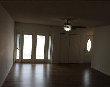 6912 El Centro Court - Photo Thumbnail 4
