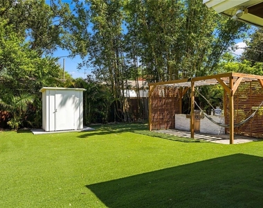 1015 32nd Avenue N - Photo Thumbnail 21