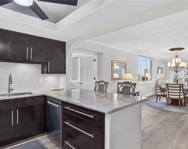 1480 Gulf Boulevard - Photo Thumbnail 5
