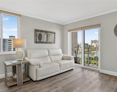 1480 Gulf Boulevard - Photo Thumbnail 15