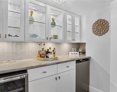 1480 Gulf Boulevard - Photo Thumbnail 14