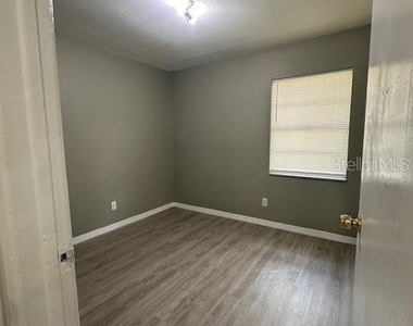 8206 Elmer Street - Photo Thumbnail 4
