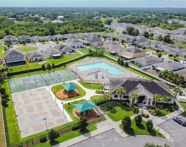 7956 Carriage Pointe Drive - Photo Thumbnail 39