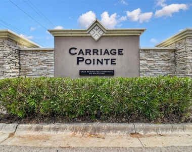 7956 Carriage Pointe Drive - Photo Thumbnail 42