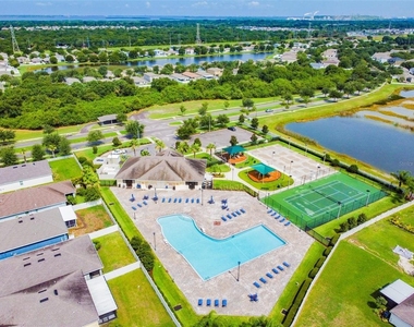 7956 Carriage Pointe Drive - Photo Thumbnail 37