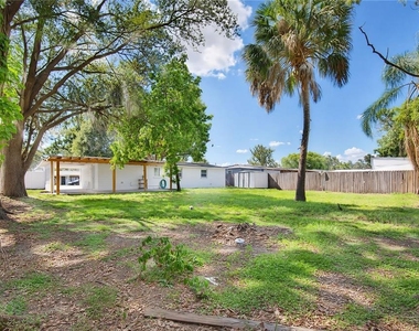 9616 Pine Ridge Avenue - Photo Thumbnail 24
