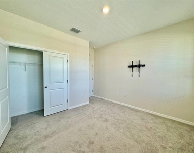 10959 Cotton Vale Place - Photo Thumbnail 17