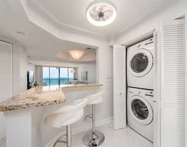 1290 Gulf Boulevard - Photo Thumbnail 10