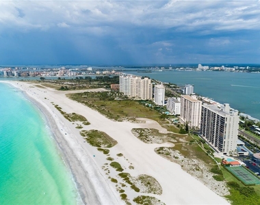 1290 Gulf Boulevard - Photo Thumbnail 24