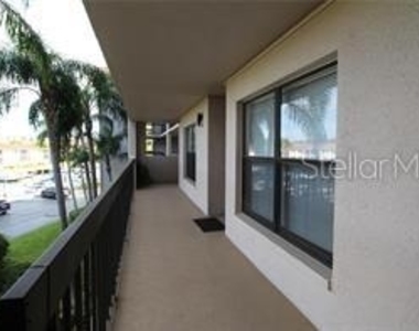 1806 Mariner Drive - Photo Thumbnail 3