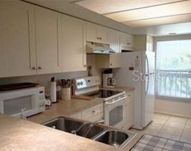 1806 Mariner Drive - Photo Thumbnail 8