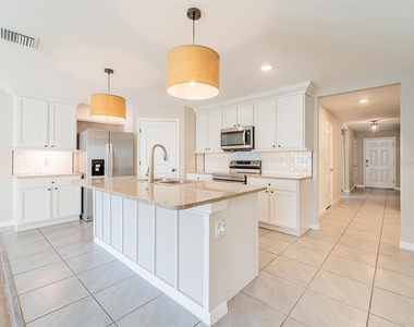13748 Wineberry Drive - Photo Thumbnail 6