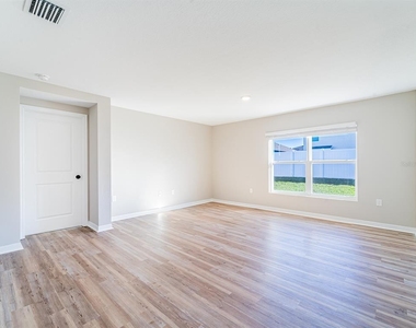 13748 Wineberry Drive - Photo Thumbnail 8
