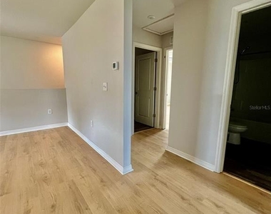 26485 Mary Avenue - Photo Thumbnail 16