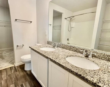 26485 Mary Avenue - Photo Thumbnail 6