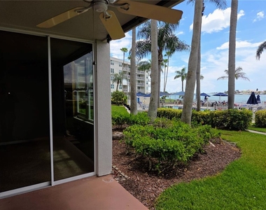 5801 Bahia Del Mar Circle - Photo Thumbnail 28