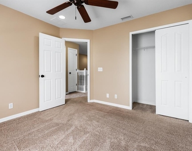 2916 Royal Tuscan Lane - Photo Thumbnail 25