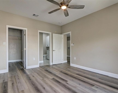 5000 Culbreath Key Way - Photo Thumbnail 17