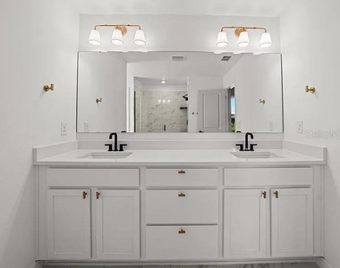 5005 Golden River Lane - Photo Thumbnail 21