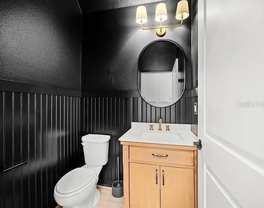 5005 Golden River Lane - Photo Thumbnail 20