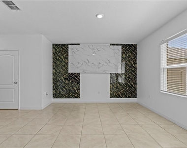 1264 Cascades Avenue - Photo Thumbnail 7