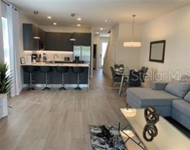 17307 Hidden Forest Drive - Photo Thumbnail 7