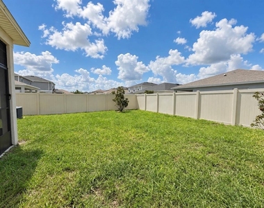 2795 Meadow Stream Way - Photo Thumbnail 33