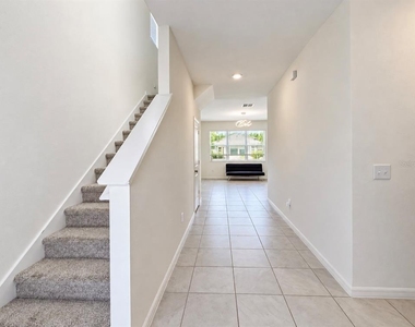 2795 Meadow Stream Way - Photo Thumbnail 2