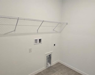 1849 Horsetail Drive - Photo Thumbnail 32