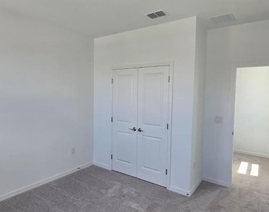 1849 Horsetail Drive - Photo Thumbnail 37