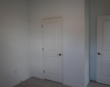 1849 Horsetail Drive - Photo Thumbnail 3