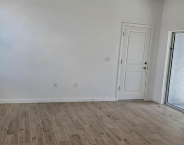 1849 Horsetail Drive - Photo Thumbnail 24
