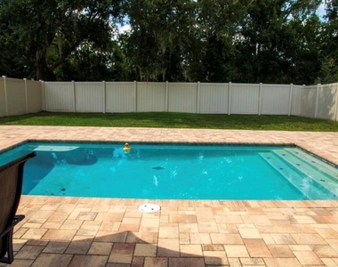 5287 Mayor Drive - Photo Thumbnail 8