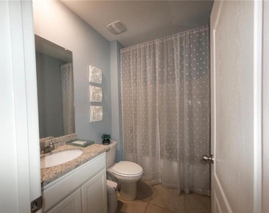 5287 Mayor Drive - Photo Thumbnail 6