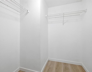 3038 Parkway Boulevard - Photo Thumbnail 25