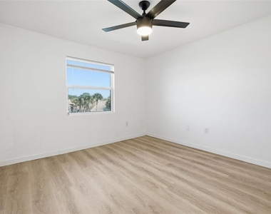 3038 Parkway Boulevard - Photo Thumbnail 23