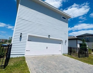 6492 Barnstorm Way - Photo Thumbnail 25